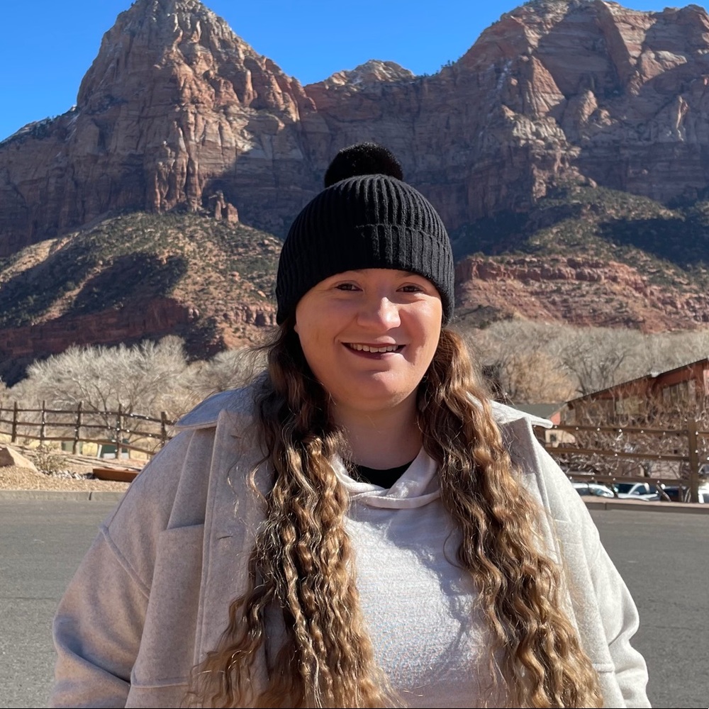 Meet your Posher, Haley